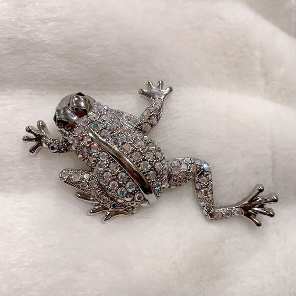 Jewelry - Vintage Frog Brooch 